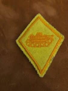 Swiss-Army-Tank-Crewman-Collar-Badge