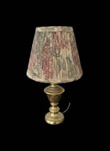 Vintage-Brass-Table-Lamp-with-Floral-Pleated-Shade