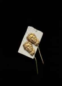 Vintage-Gold-Tone-Presidential-Portrait-Stick-Pins-Likely-Kennedy
