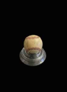 Vintage-Rawlings-Official-League-Baseball