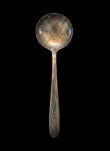 Vintage-Silverplate-Soup-Spoon-Harmony-House-Serenade-Pattern