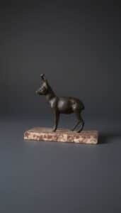 Bronze-Gazelle-Sculpture-on-Marble-Base-attributed-to-Barye-second-image