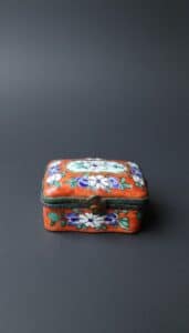 Chinese-Cloisonne-Hand-Painted-Floral-Trinket-Box-second-image