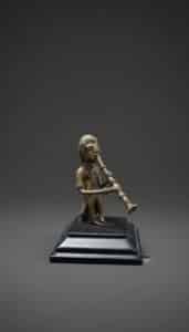 Dhokra-Art-Brass-Musician-Figurine-second-image