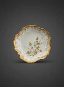 Elite-Limoges-Porcelain-Plate-with-Gilded-Fern-Motif