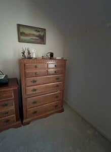 Ethan-Allen-Old-Tavern-Collection-Pine-Chest-of-Drawers
