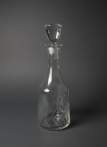 Vintage-Cut-Glass-Decanter-with-Diamond-and-Fan-Pattern