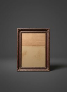 Vintage-Ornate-Wood-Frame-with-Mirror