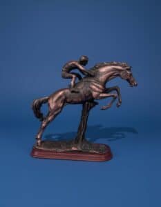 Harriet-Glen-Istabraq-Cold-Cast-Bronze-Horse-and-Jockey-Sculpture-second-image