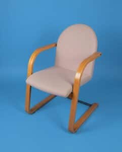Steelcase-Bentwood-Cantilever-Armchair-second-image
