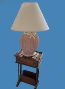 Vintage-Chapman-Style-Porcelain-Bow-or-Ribbon-Table-Lamp-second-image
