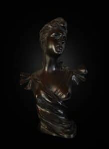 Austin-Prod-Inc-Woman-Sculpture-3