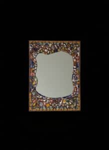Handmade-Mosaic-Tile-Wall-Mirror-with-Ceramic-Lizard-Ornament-3