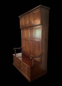 Henredon-Salem-Collection-Solid-Cherry-Traditional-Chippendale-Style-Hall-Tree-with-Storage-fourth-image-3