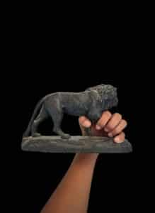 Mid-Century-Vintage-Cast-Iron-Lion-Sculpture-third-image-3