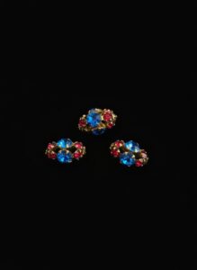 Vintage-Swarovski-Crystal-Cluster-Dress-Clips