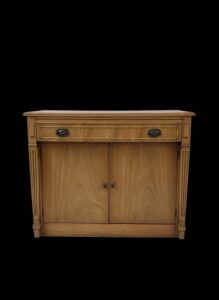Vintage-Traditional-Walnut-Buffet-or-Server-3