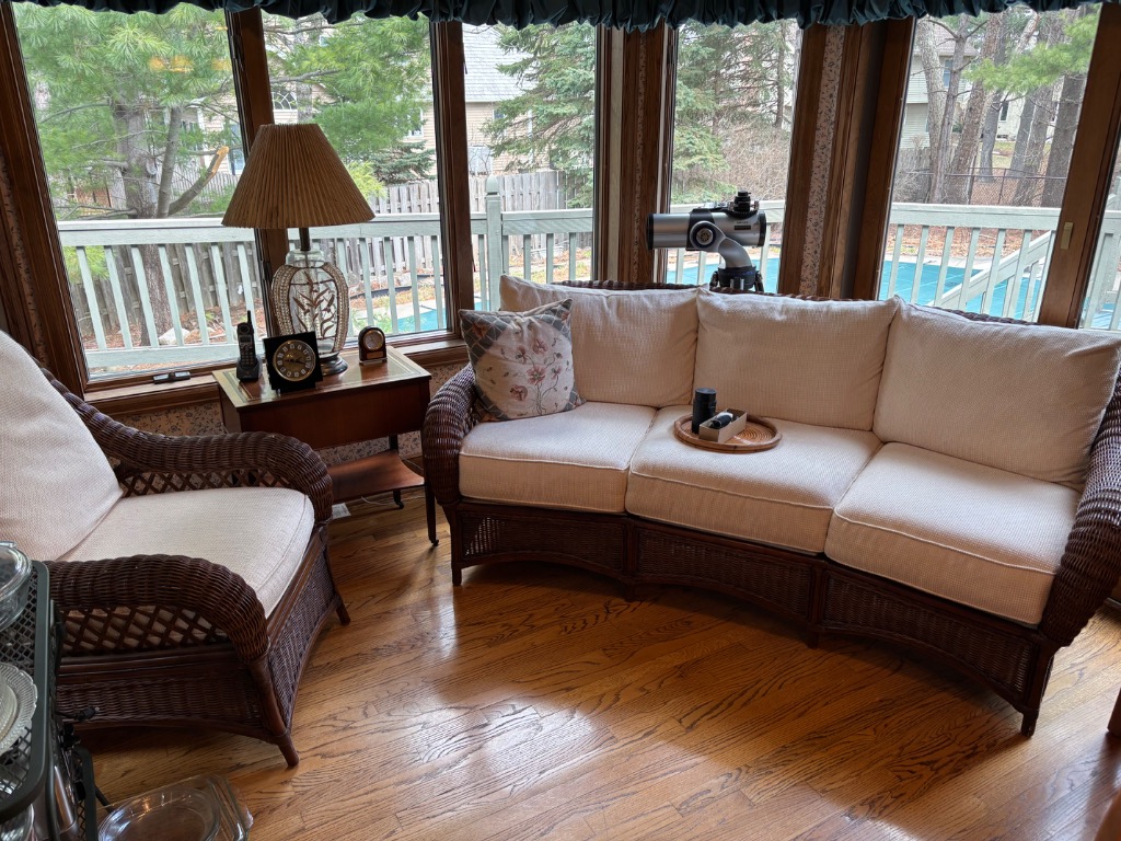 Blue Moons Estate Sales/Woodbury