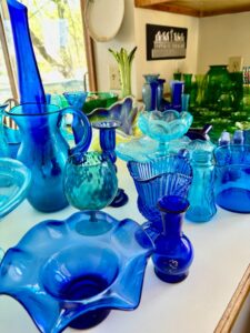 Blue Moon Estate Sales/ Minnetonka
