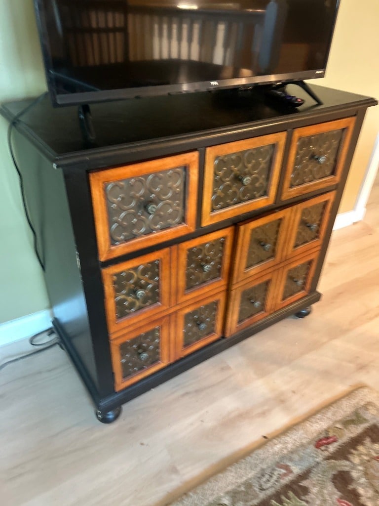 Blue Moon Estate Sales/ Burnsville, MN
