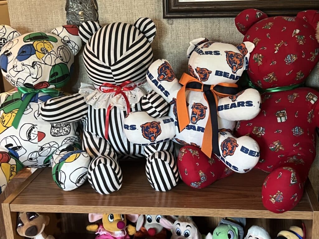 A BEAR-Y SPECIAL ESTATE SALE IN NAPERVILLE