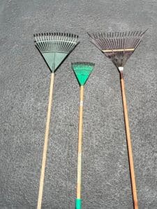 Assorted-Leaf-Rakes