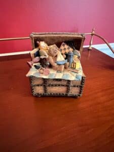 FIGI-Graphics-My-Favorite-Things-Toy-Chest-Music-Box