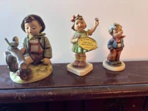 Goebel-Hummel-Figurines-Collection-fifth-image