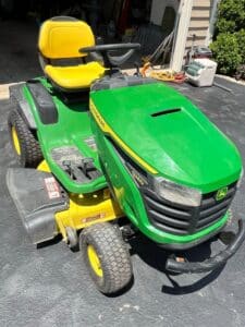 John-Deere-S-Lawn-Tractor