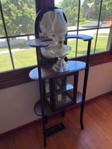 Victorian-Etagere-with-Oil-Lamps