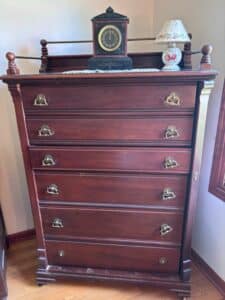 Victorian-Walnut-Bedroom-Set-third-image