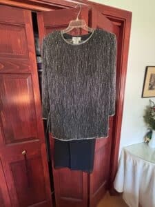 Womens-Clothing-B-second-image