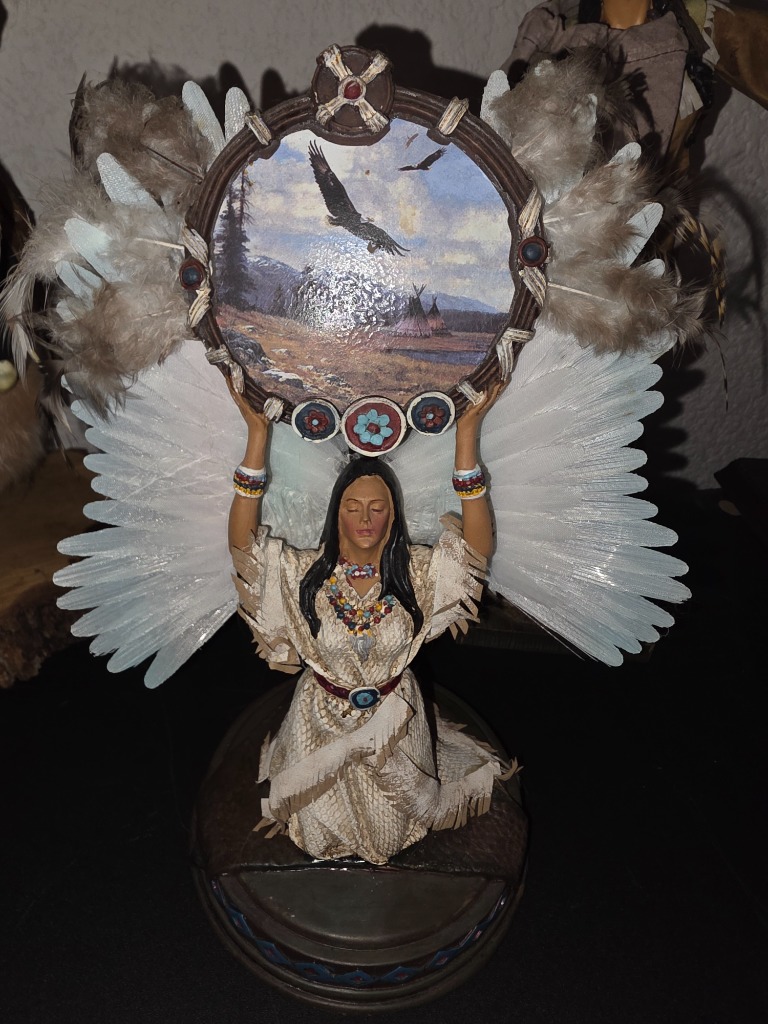 Cheyenne – Collectibles Galore