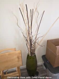 Decorative-Vase-with-Dried-Floral-decor