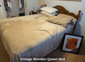 Vintage-Wooden-Queen-Bed-second-image