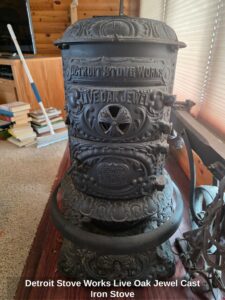 Detroit-Stove-Works-Live-Oak-Jewel-Cast-Iron-Stove-second-image