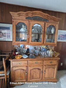 Ethan-Allen-Royal-Charter-Oak-China-Cabinet