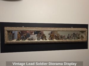 Vintage-Lead-Soldier-Diorama-Display
