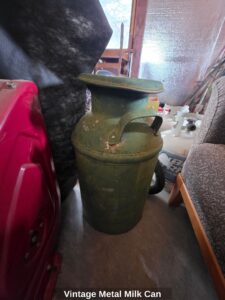 Vintage-Metal-Milk-Can