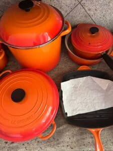 Le-Creuset-Enameled-Cast-Iron-Cookware-Set-fourth-image