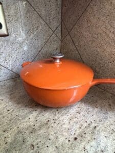 Le-Creuset-Signature-Round-Saut-Pan-.-qt-Flame-Orange