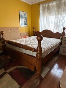 Solid-Wood-Cannonball-Bed-Frame