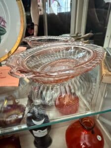 Anchor-Hocking-Mayfair-Open-Rose-Pink-Depression-Glass-Oval-Relish-Dish-with-Handles-second-image