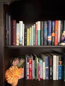 Collection-of-Popular-Hardcover-Fiction-Books