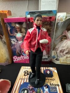 Michael-Jackson-Beat-It-inch-Doll-by-LJN