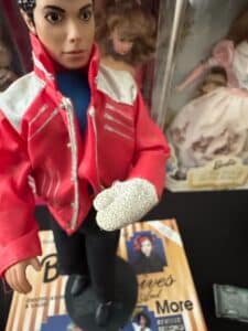 Michael-Jackson-Beat-It-inch-Doll-by-LJN-second-image