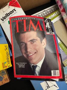 TIME-Magazine-Commemorative-Issue-John-F.-Kennedy-Jr.-July-
