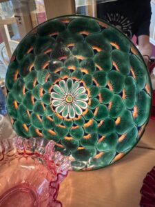 Talavera-Pottery-Charger-Plate-with-Peacock-Feather-Motif