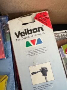 Velbon-S-Tripod-second-image
