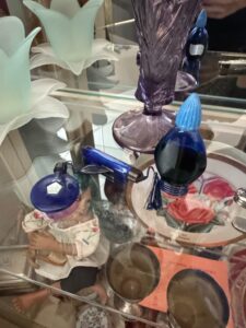 Vintage-Bourjois-Evening-in-Paris-Perfume-Bottles-and-Art-Glass-Vases